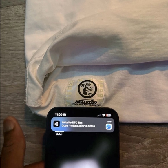 Hellstar Men's Graphic Long Sleeve Tee - White and Pink - Picture 5 of 5